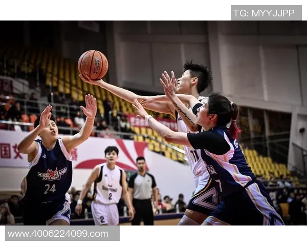 2020年CBA精彩对决北京队与青岛队比赛视频回顾与精彩瞬间分享