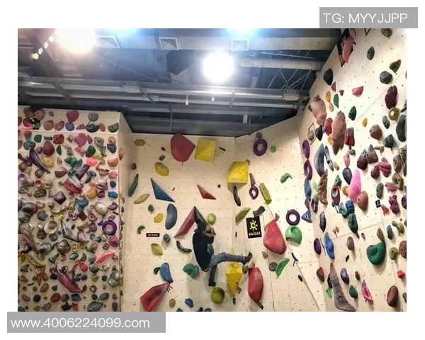 南京攀岩队的节奏与技巧探讨:攀岩运动的魅力与挑战分析 南京攀岩队的节奏与技巧探讨:攀岩运动的魅力与挑战分析